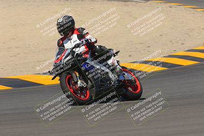 media/Oct-09-2022-SoCal Trackdays (Sun) [[95640aeeb6]]/Turns 9 and 10 (1050am)/